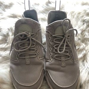 Cream colored nike huaraches